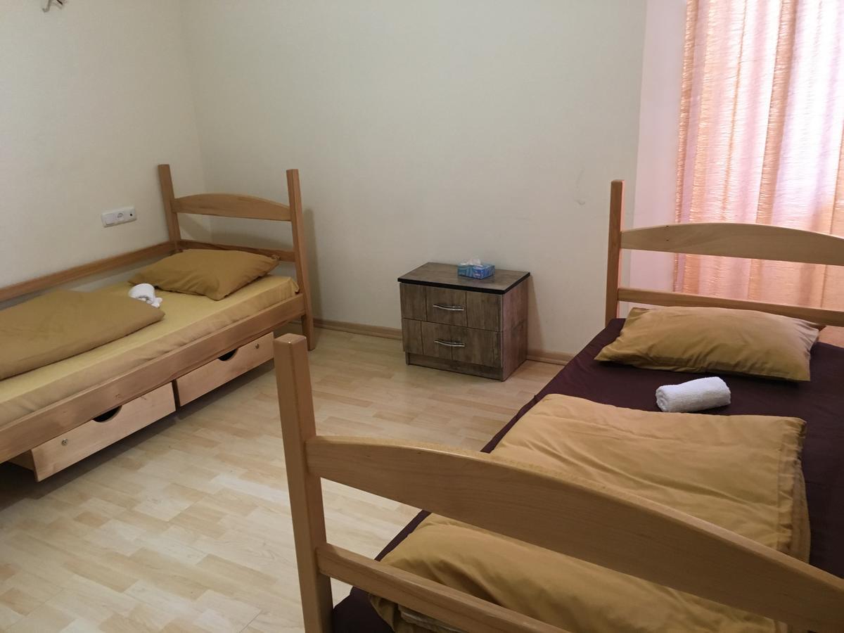 Classy And Cozy Hostel Erywań Zewnętrze zdjęcie